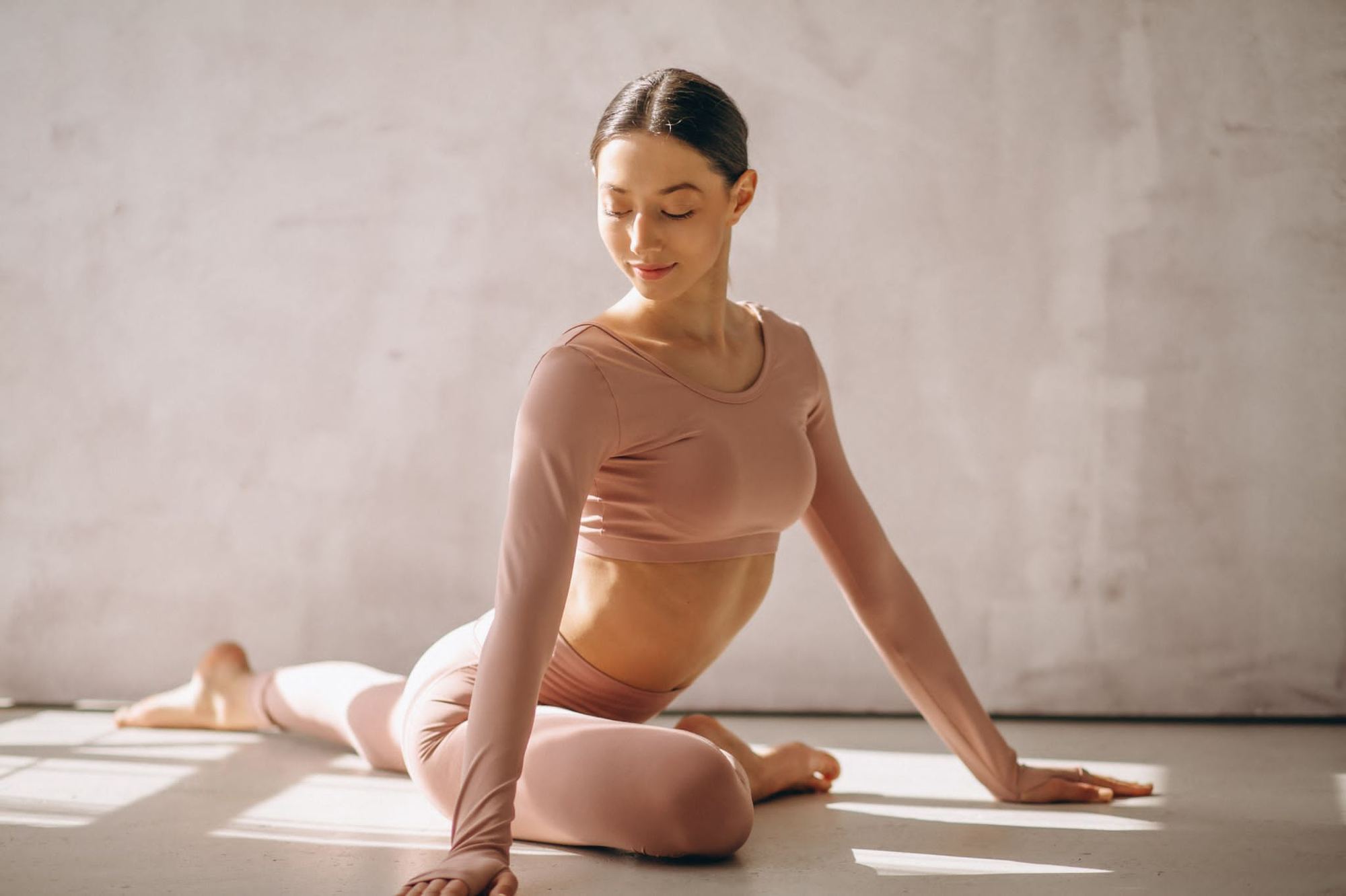 Exercițiu de Pilates la Maison Pilates